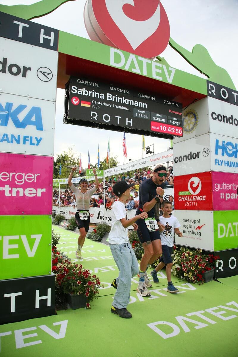 Zieleinlauf Challenge Roth Triathlon